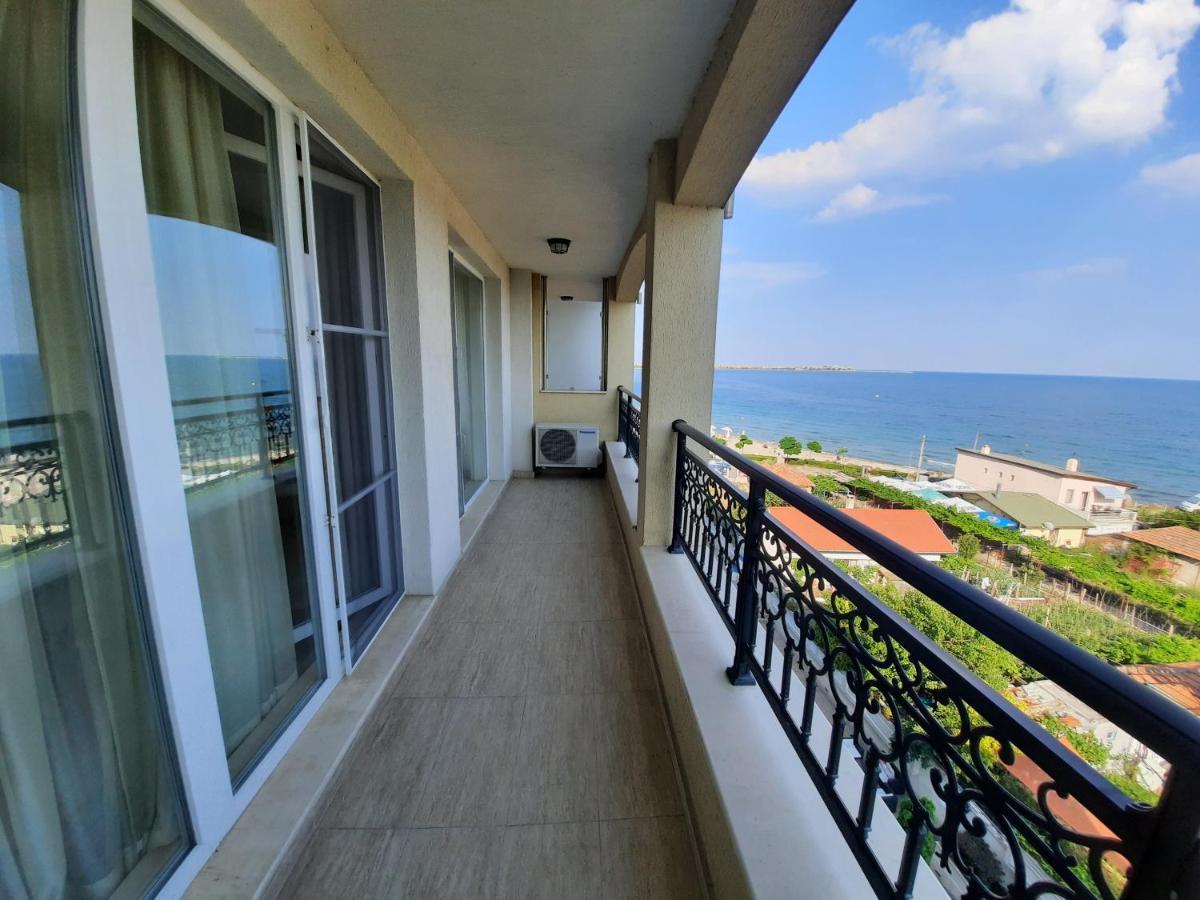 Private Super Apartments By Sea In Apart Hotel ! Pomorie Buitenkant foto