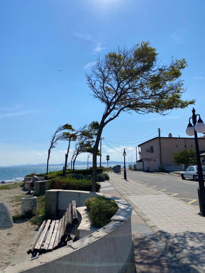 Private Super Apartments By Sea In Apart Hotel ! Pomorie Buitenkant foto