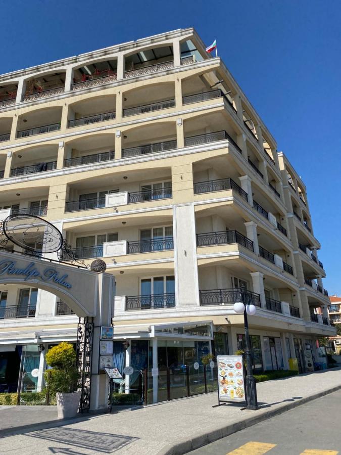 Private Super Apartments By Sea In Apart Hotel ! Pomorie Buitenkant foto