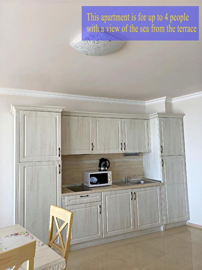 Private Super Apartments By Sea In Apart Hotel ! Pomorie Buitenkant foto